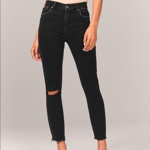 NWT Abercrombie & Fitch Super Skinny Ankle High Rise Jeans Size 28 6R Black
